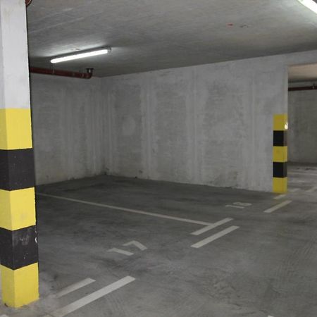 ספליט Macadamia Apartment With Garage Parking מראה חיצוני תמונה